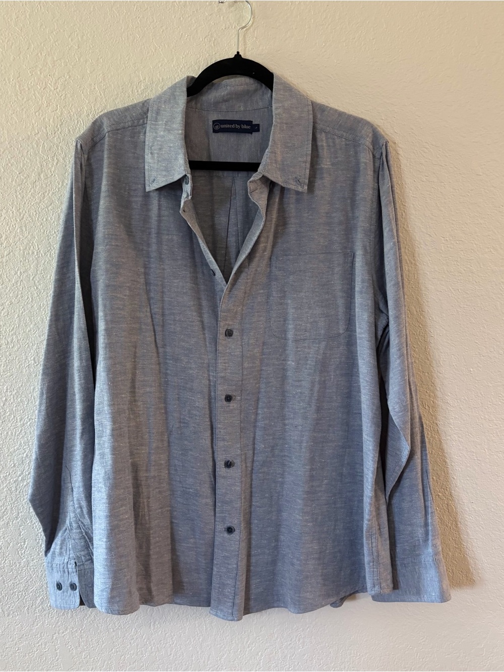 United by Blue mens Button-Down Shirt size L blue hemp/cotton summer vacation